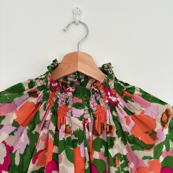 Rungolee || Katarina Silk Blouse High Neck Ruffle in Monet Multi Floral Pink M - Picture 3 of 9